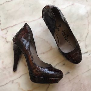 Lanvin Brown Snakeskin Heels sz 37